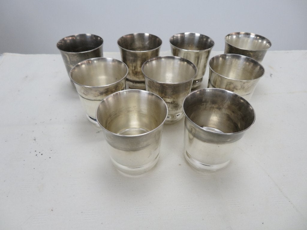 9 verzilverde Christofle bekers 7,5 cm hoog, Ophalen