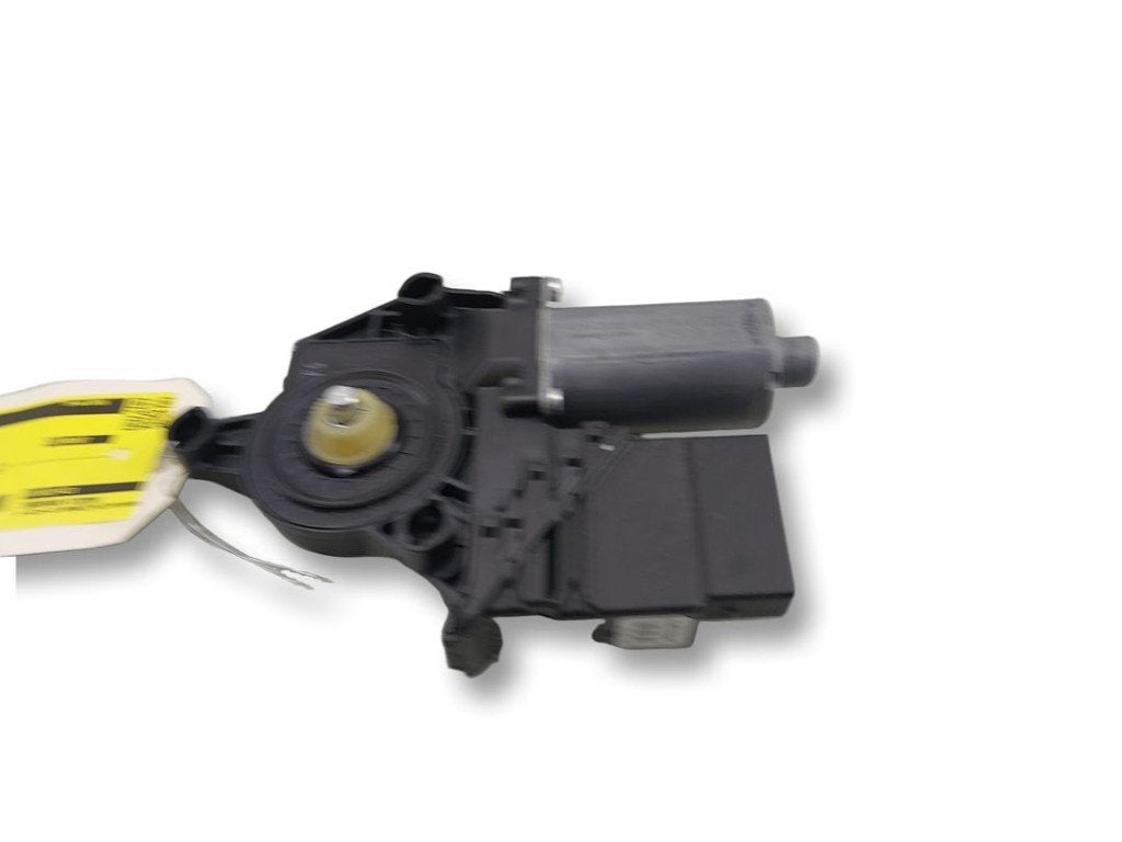 MOTEUR LEVE VITRE ELECTRIQUE Volkswagen Golf VI (5K1), Volkswagen, Brose SE, Info@brose.com, Utilisé