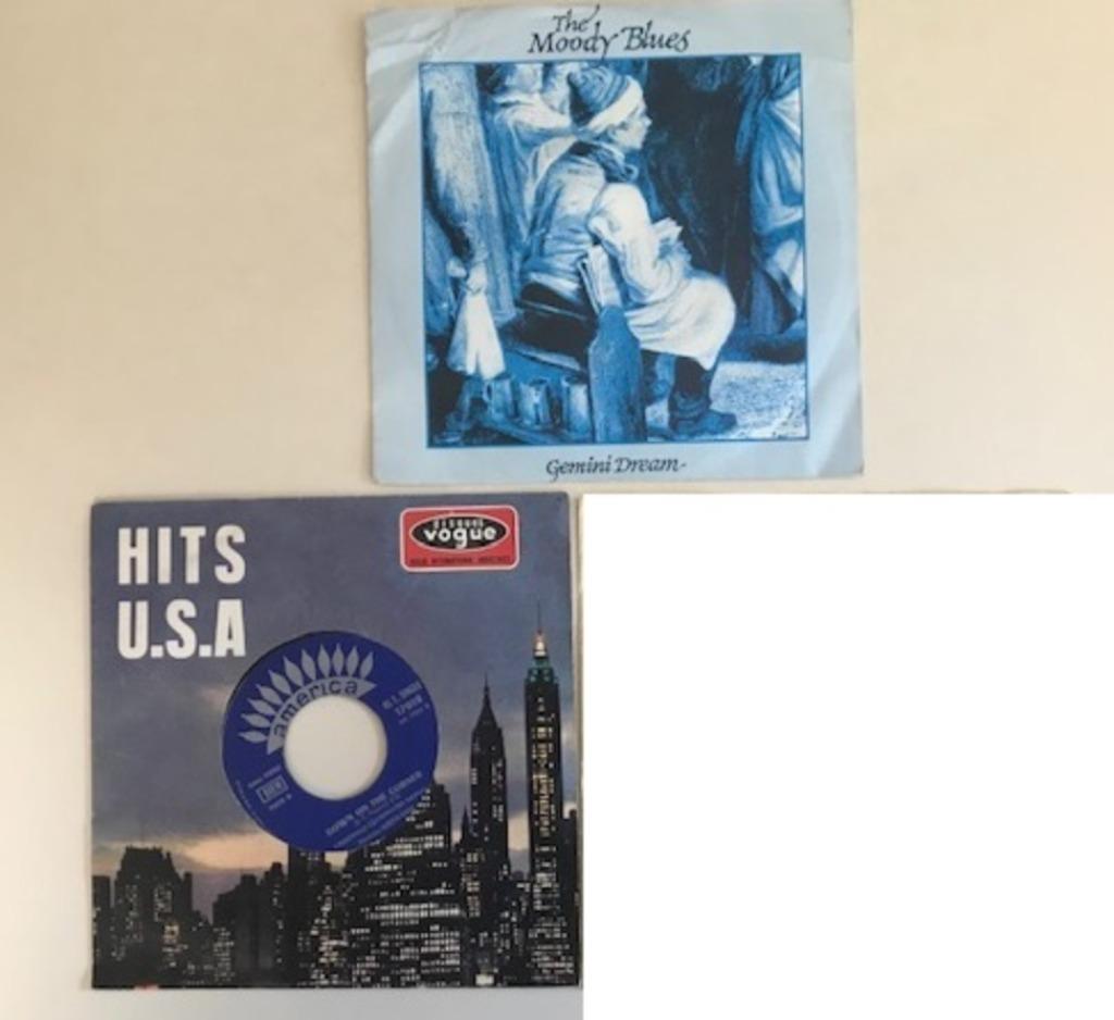 2 singles : CREEDENCE CLEARWATER REVIVAL et MOODY BLUES 45T, Single, Utilisé, Pop, 7 pouces