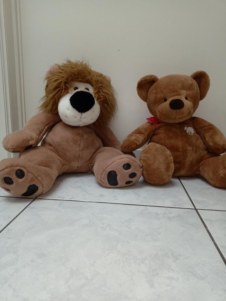 ours et lion en peluche, Enlèvement ou Envoi, Neuf