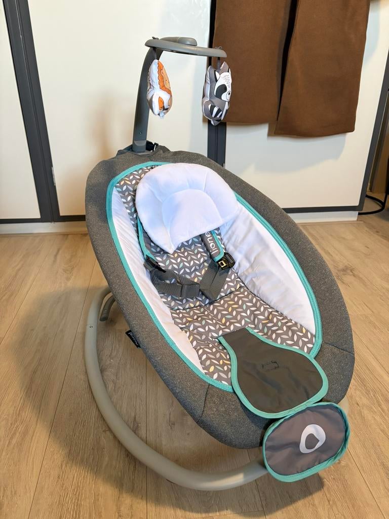 Baby wipstoel / schommelstoel met speelboog – goede staat, Ophalen