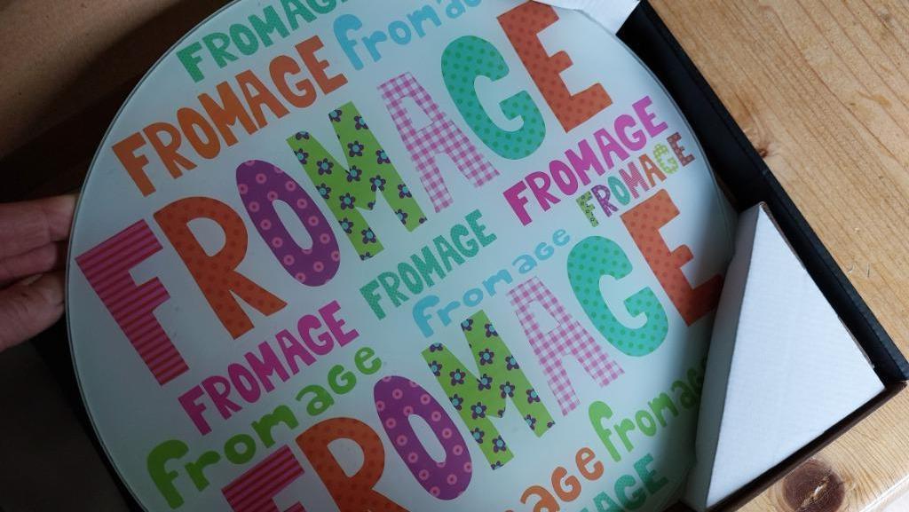 plateau à fromages + couteau, Enlèvement, Neuf, Rond, Autres matériaux