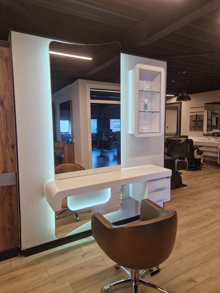 Kaptafel Wit led kappersspiegel make up tafel knip spiegel, Ophalen of Verzenden, Zo goed als nieuw