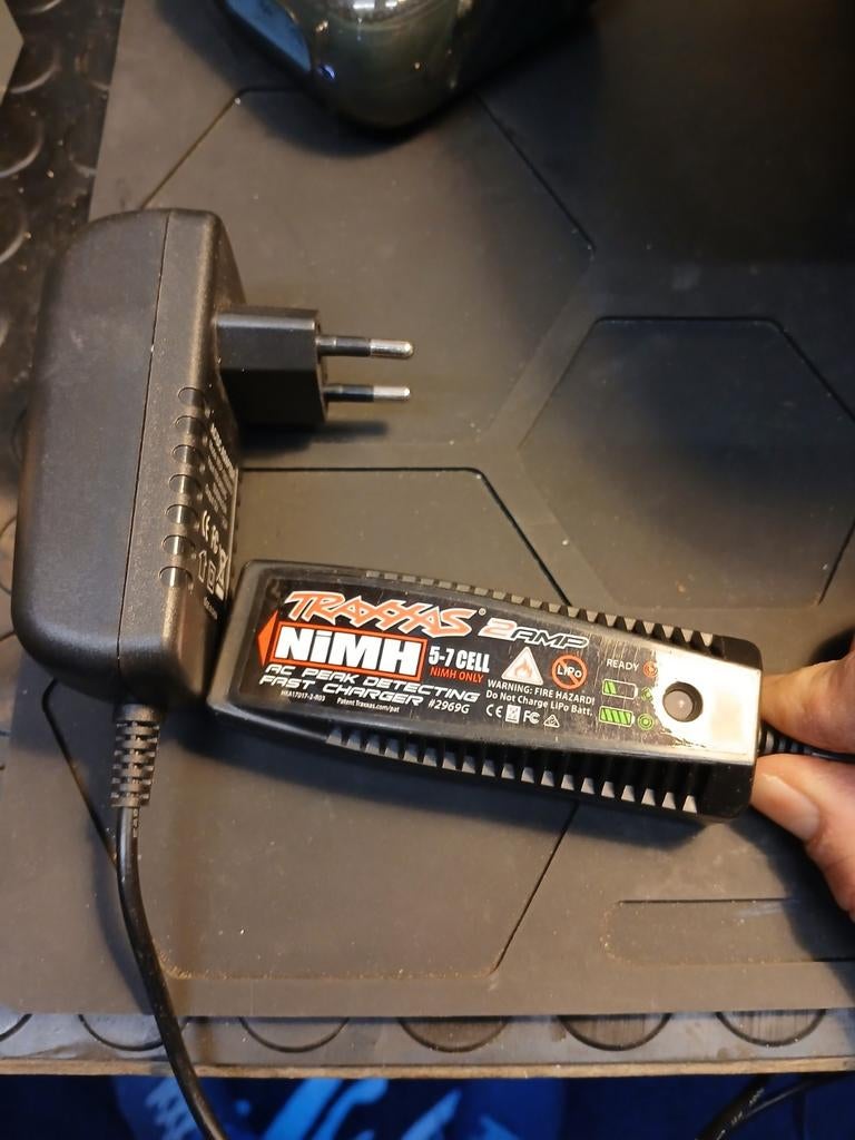 Chargeur NiMh Traxxas, Hobby & Loisirs créatifs, Enlèvement ou Envoi