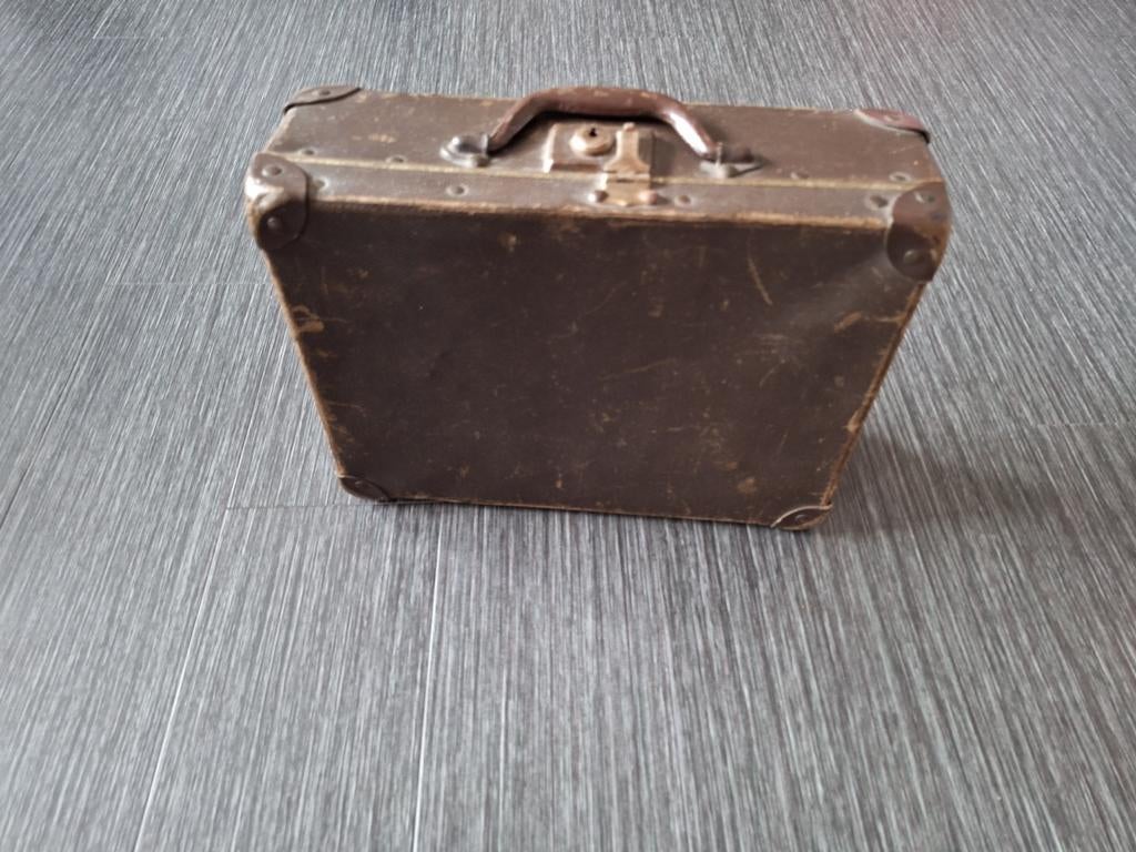 Heel oud vintage koffertje, Handtassen en Accessoires, Koffers, Ophalen, Zo goed als nieuw
