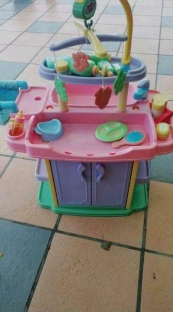 set pour jouer à la poupée avec accessoires, Enfants & Bébés, Jouets | Poupées, Enlèvement, Utilisé, Autres types