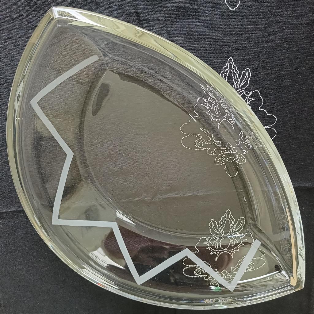 Vintage glazen schaal., Huis en Inrichting, Woonaccessoires | Overige, Vintage, Ophalen of Verzenden