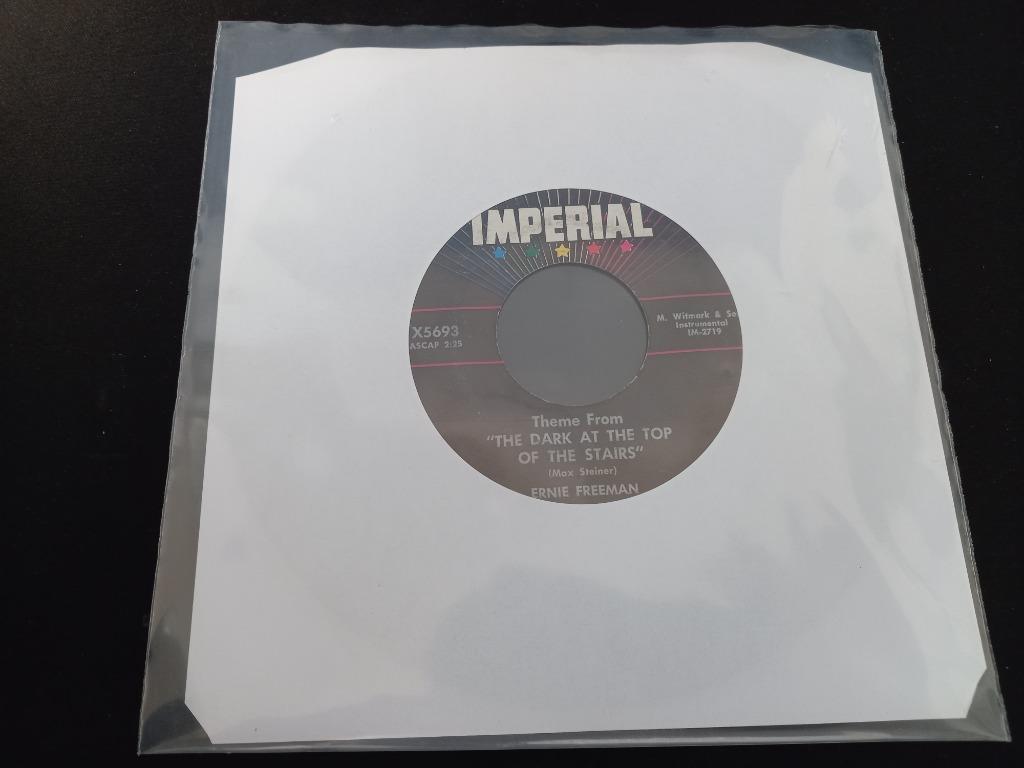 Ernie Freeman - The Dark At The Top Of The Stairs "Popcorn", Enlèvement ou Envoi, Single, Utilisé, Pop