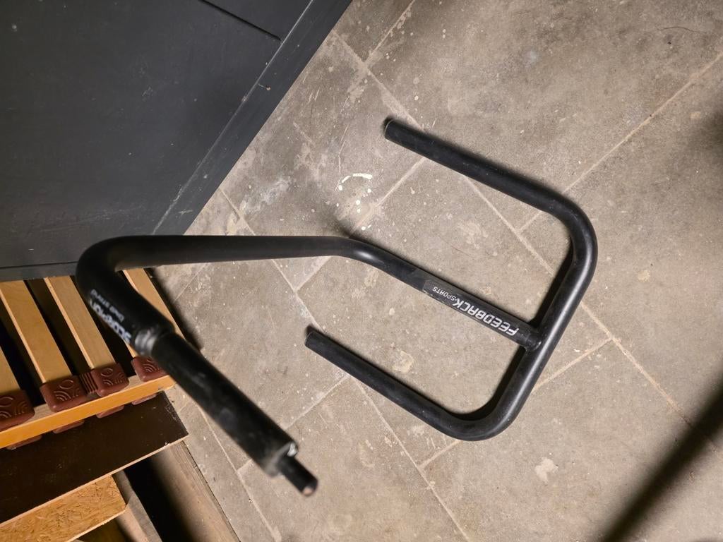 Support vélo Scorpion bike stand, Vélos & Vélomoteurs, Enlèvement