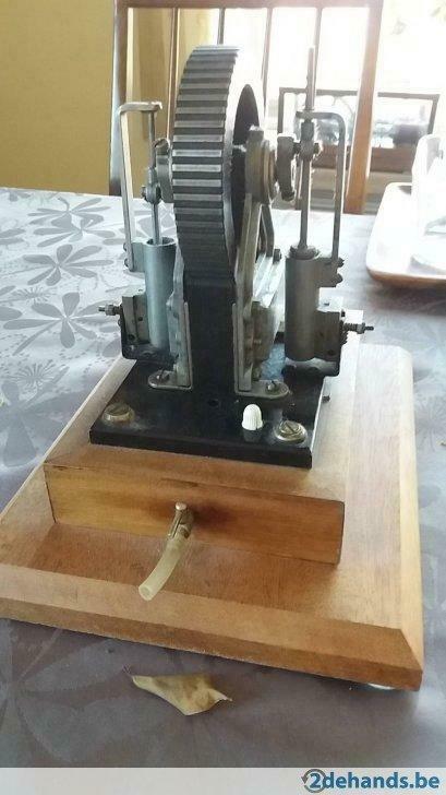 Vacuumpomp didactisch tafelmodel uit lessen Fysica, Antiek en Kunst, Curiosa en Brocante