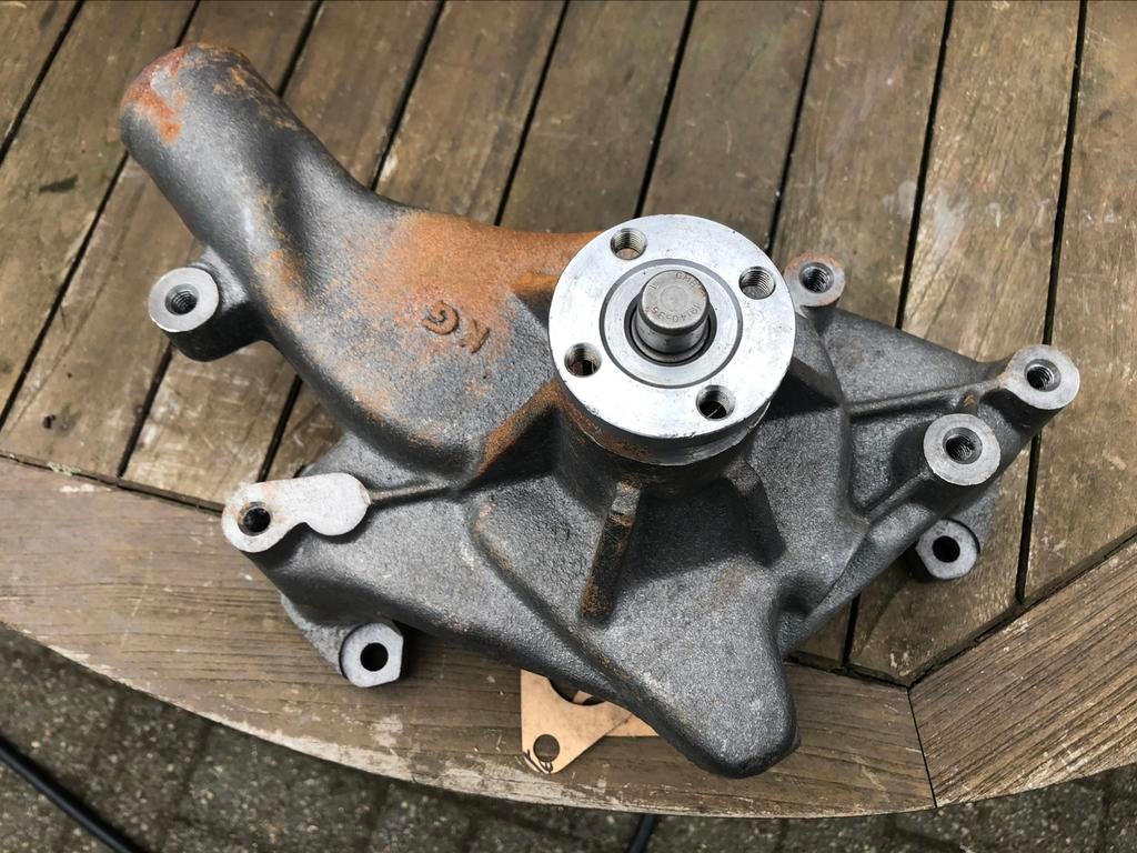 Ford 390 ci waterpomp nieuw, Ophalen of Verzenden, Ford