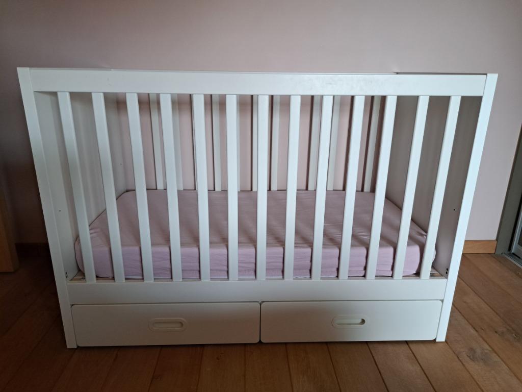 KOOPJE!!! Ikea kinderbed stuva ledikant + degelijk matras, Ophalen, Zo goed als nieuw, Matras