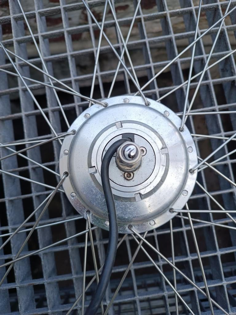 BATAVUS Sparta. Tierra e-go .fuego e-go 36v 28 inch Staat go, Enlèvement, Comme neuf