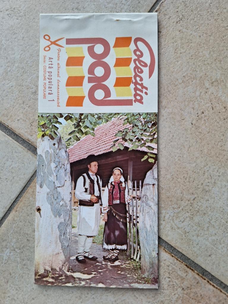 Carnet de 10 cartes postales « Costumes traditionnels de Rou, Enlèvement ou Envoi, 1980 à nos jours, Non affranchie, Europe autre