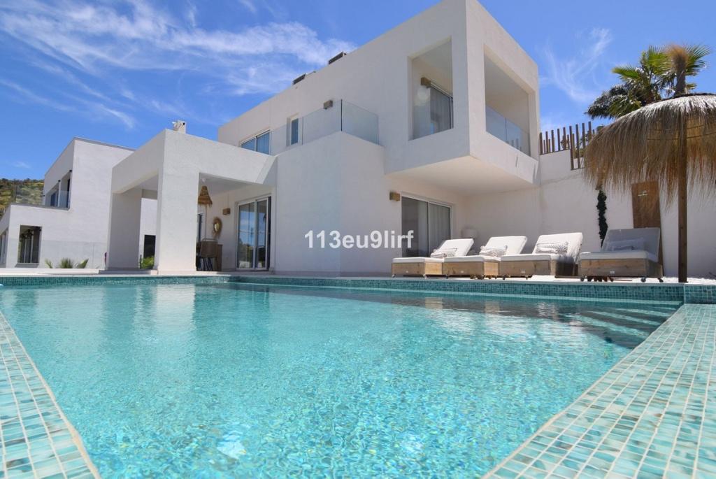 Nieuwbouwvilla met infinitypool / Mijas - Marbella, Vakantie, Wasmachine, Landelijk, Eigenaar, 6 personen