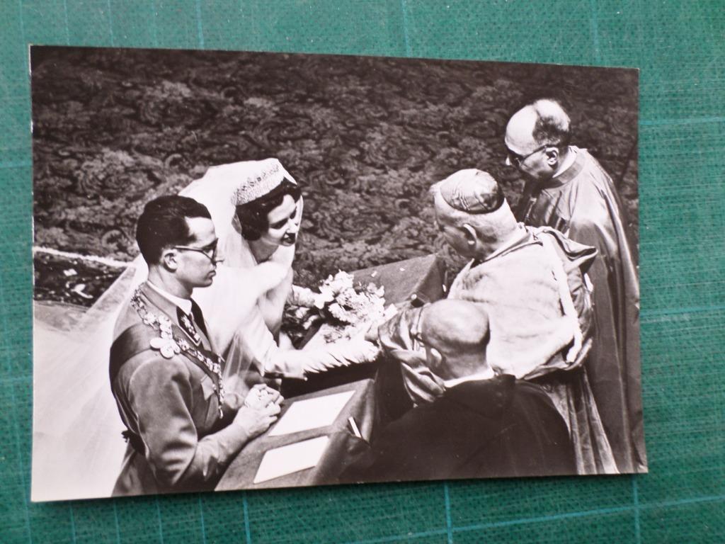 Mariage Roi Baudouin et Fabiola - 9 cartes postales - 1960, Ophalen of Verzenden, 1960 tot 1980, Ongelopen, Brussel (Gewest)