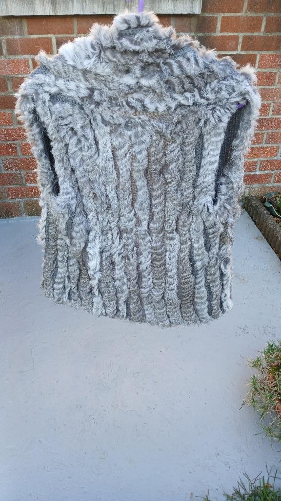 veste peau lapin, Taille 38/40 (M), Gris, Comme neuf, Enlèvement