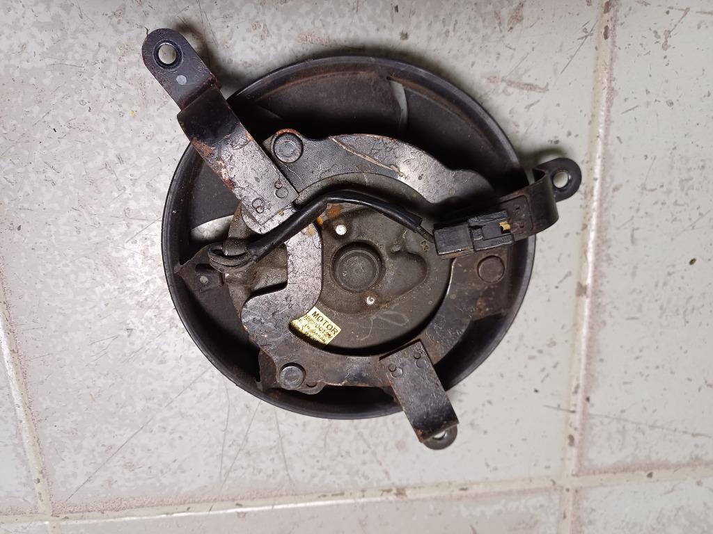 honda cbr fireblade sc44 van '01-'03 ventilator, Ophalen of Verzenden, Gebruikt