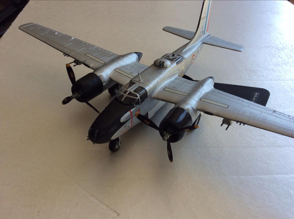 Envahisseur Douglas A-26B., Envoi, Comme neuf, Revell
