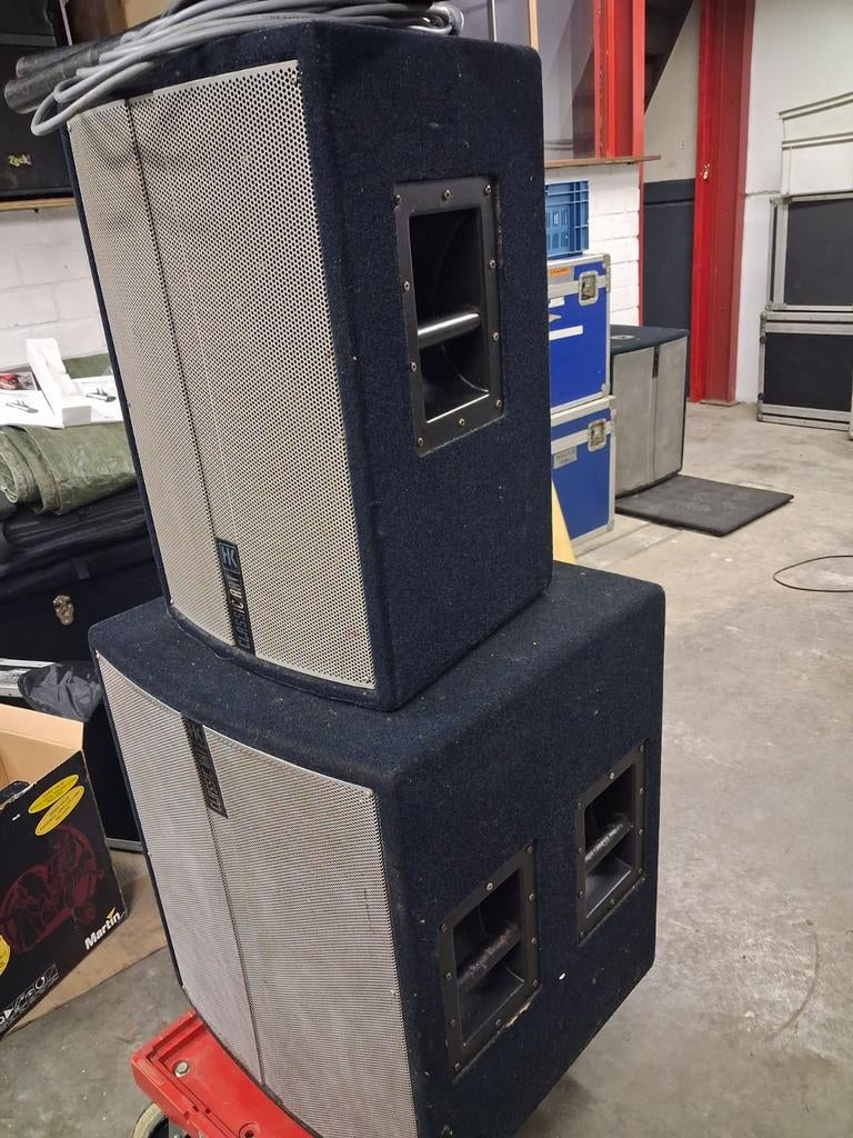 P.a./ D.j. installatie Hk audio, versterker jbl 600 etc..., Ophalen, P.A.