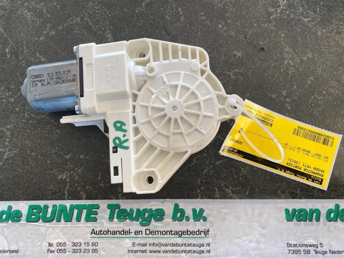 Moteur de vitre portière d'un Skoda Yeti, Enlèvement ou Envoi, 3 mois de garantie, Utilisé, Skoda