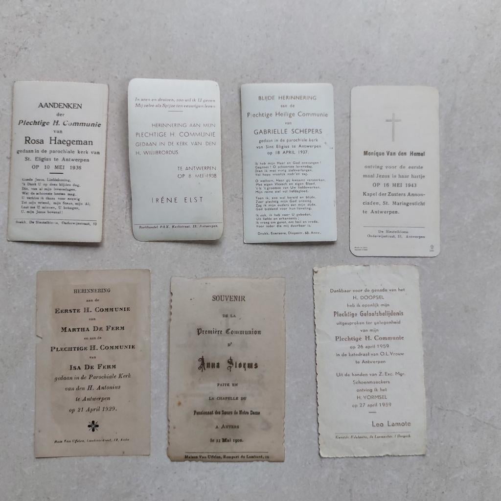 Lot oude communieprentjes uit Antwerpen, Ophalen of Verzenden