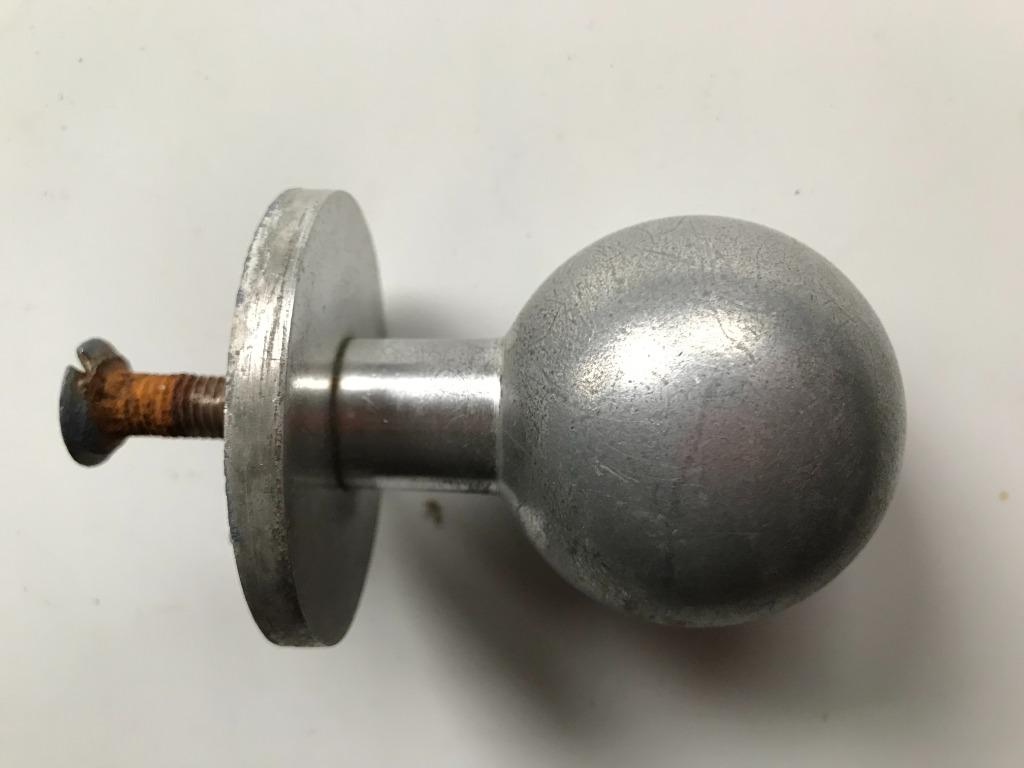 Poignée de porte en forme de boule en aluminium, Enlèvement ou Envoi, Utilisé, Métal, Porte extérieure