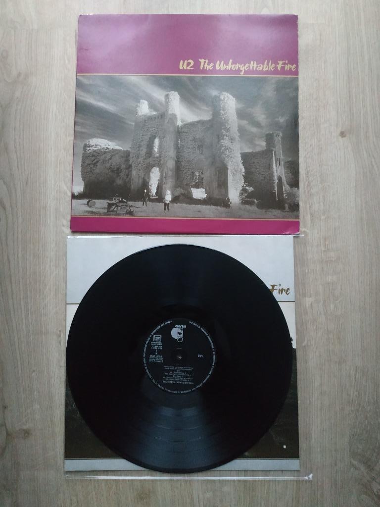 U2 THE UNFORGETTABLE. LP, Envoi