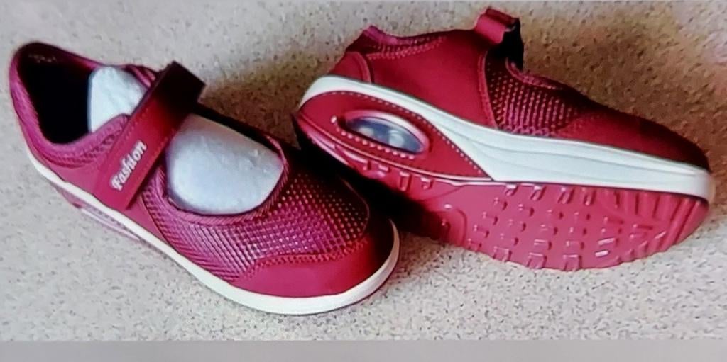 Chaussure très légère 35 neuve pour dame ou jeune fille, Kleding | Dames, Ophalen of Verzenden