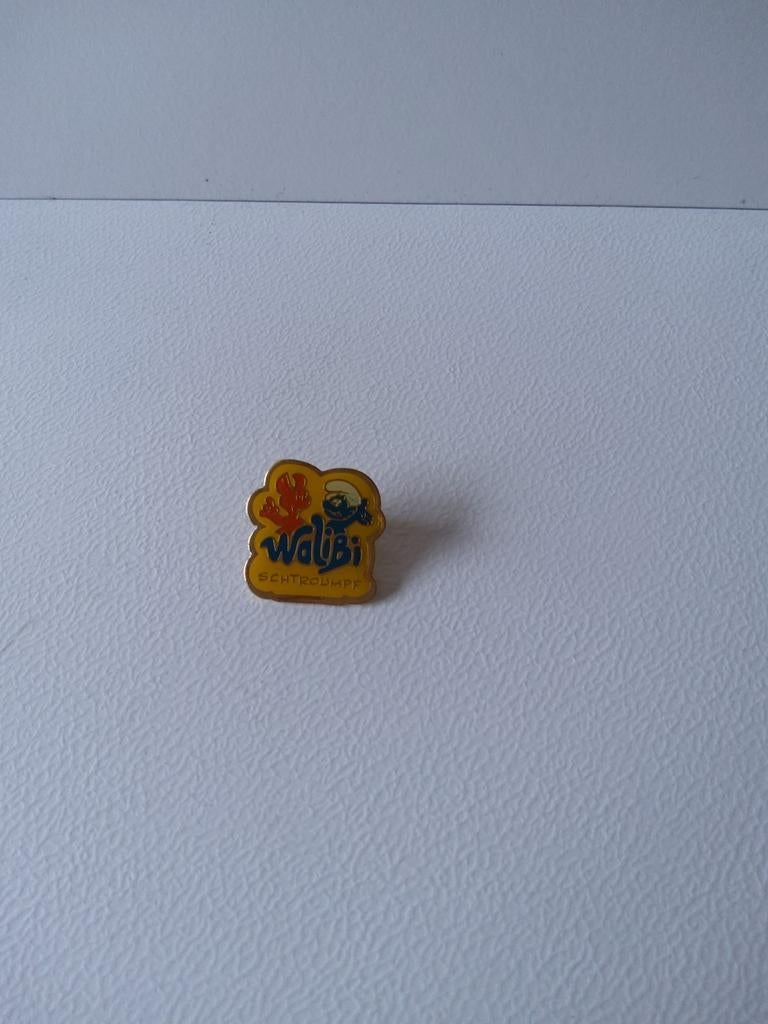 Les Schtroumpfs pins Walibi, Enlèvement ou Envoi, Utilisé, Figurine, Insigne ou Pin's