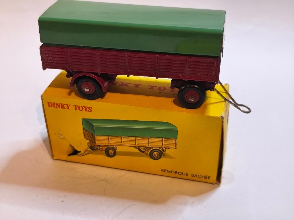 DINKY TOYS UK AANHANGER MET DEKZEIL REF 70, Hobby en Vrije tijd, Modelauto's | 1:43, Gebruikt, Tractor of Landbouw, Dinky Toys