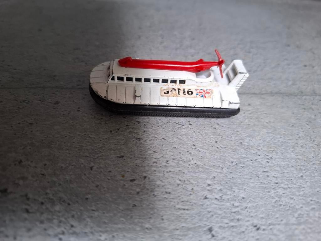 Matchbox hovercraft n⁰72.  1972, Enlèvement, Utilisé