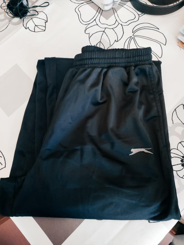 Jogging broek L, Maat 52/54 (L), Ophalen of Verzenden, Zo goed als nieuw, Slazenger