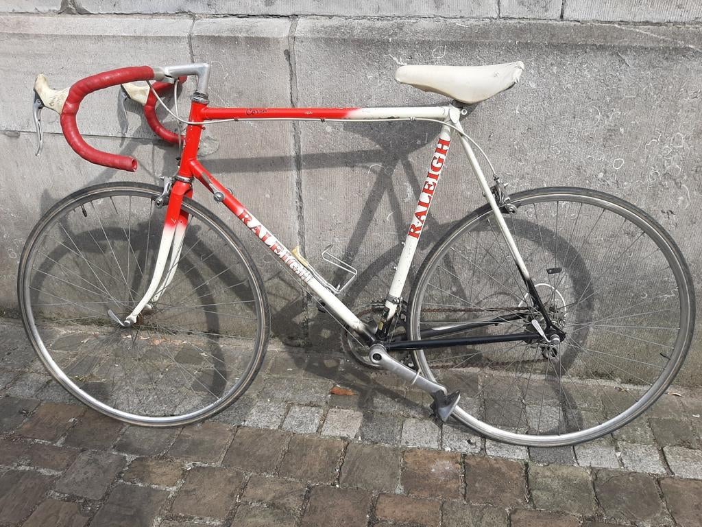 Vélo de course vintage 12 vitesses, Vélos & Vélomoteurs, Enlèvement ou Envoi, Comme neuf