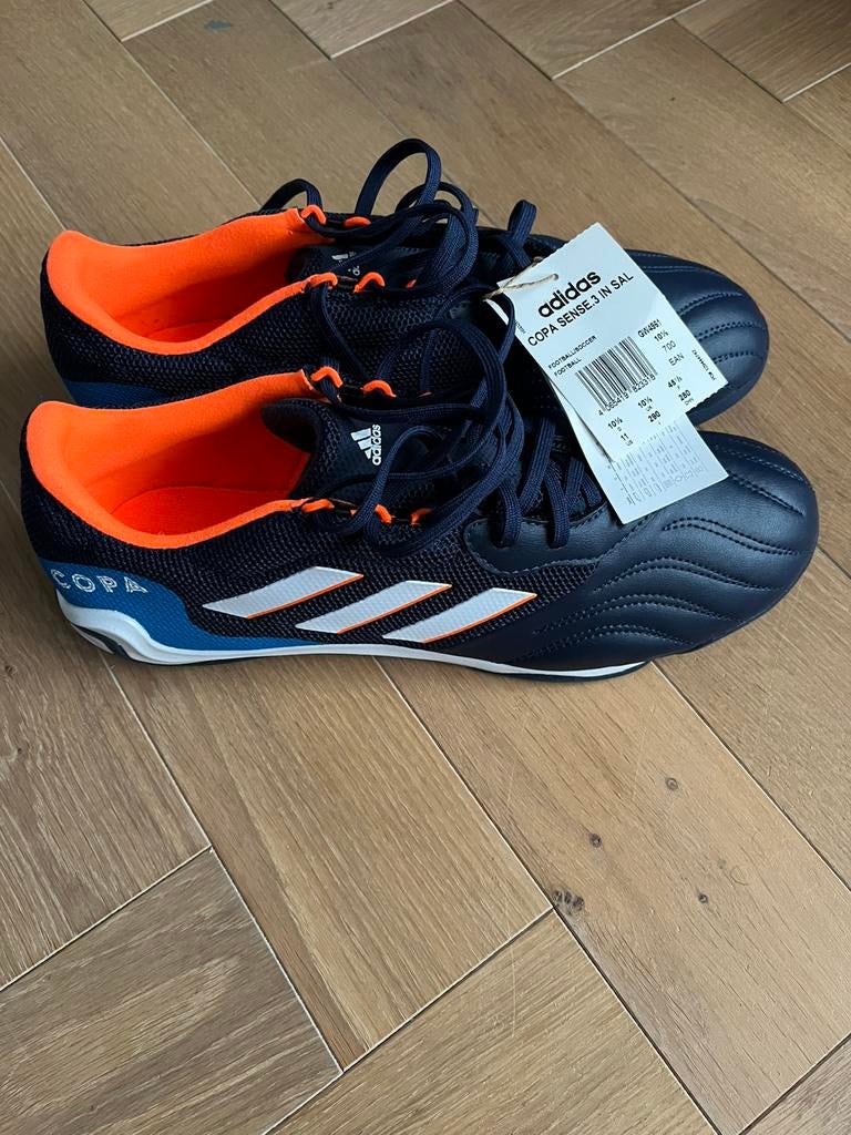 Chaussures de football en salle Adidas Copa taille 45 1/3, Vêtements | Hommes, Chaussures, Neuf, Chaussures de sport, Enlèvement ou Envoi
