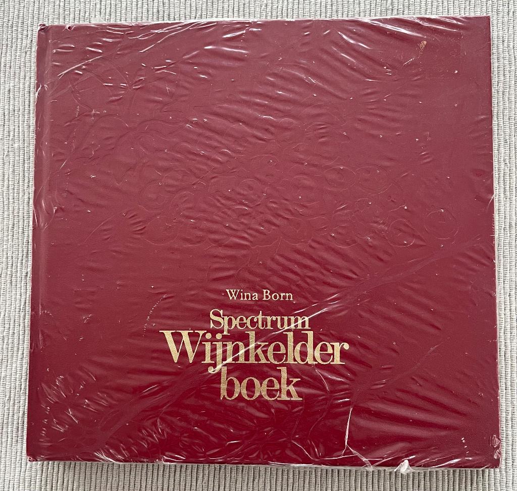 Wijnkelderboek van Wina Born, nieuw in verpakking., Boeken, Ophalen of Verzenden, Nieuw, Wina Born