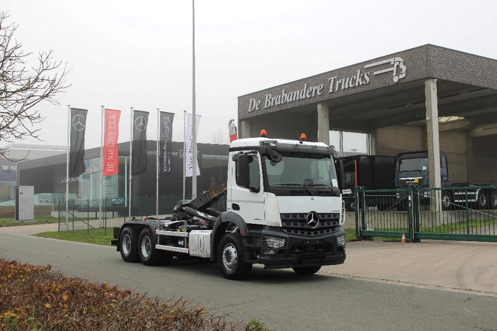 Mercedes 2643 Arocs 6x4 - 2018 - EURO 6 - 319.000 km, Automaat, Euro 6, Wit, Mercedes-Benz