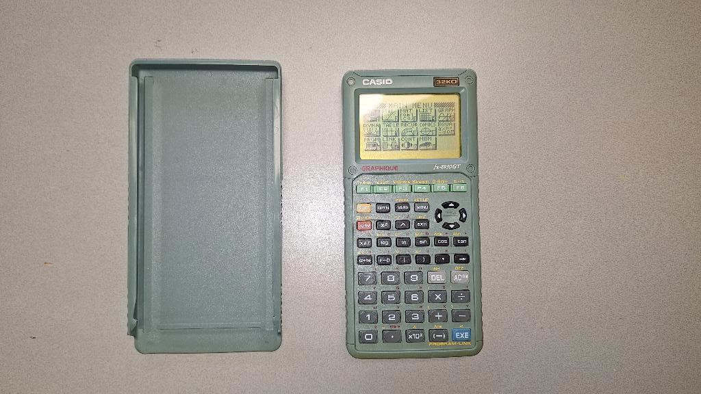 CASIO grafische rekenmachine fx-8930GT  32KO, Ophalen of Verzenden, Grafische rekenmachine, Gebruikt