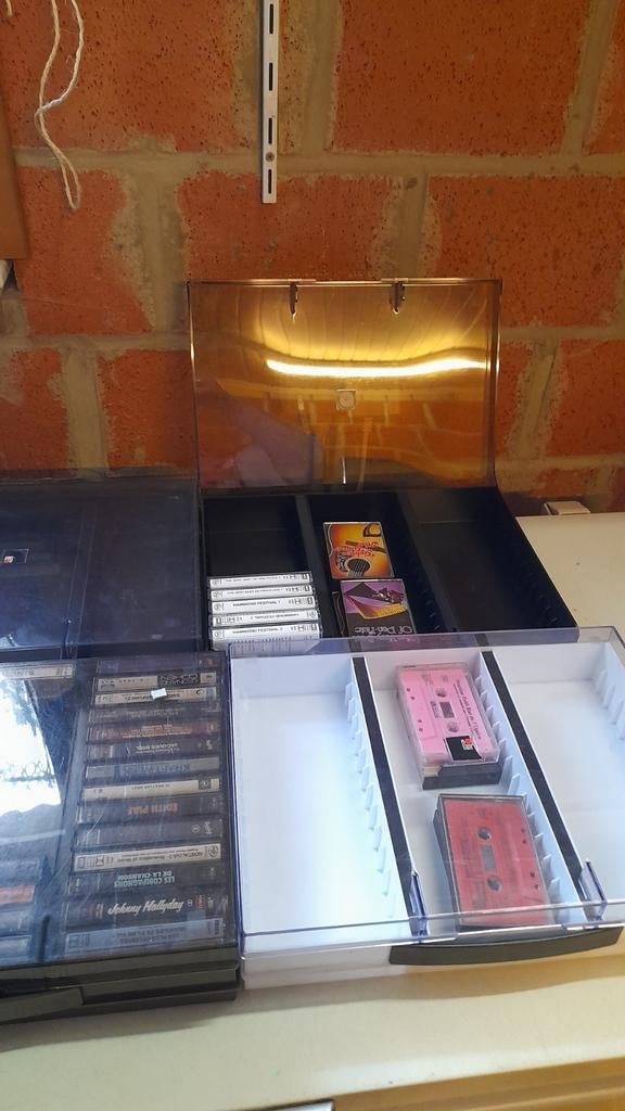 4 bacs de rangement pour cassettes, CD & DVD, Enlèvement ou Envoi, Comme neuf