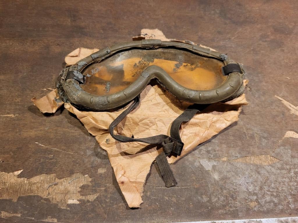 lunettes polaroid, US 2WW, Envoi