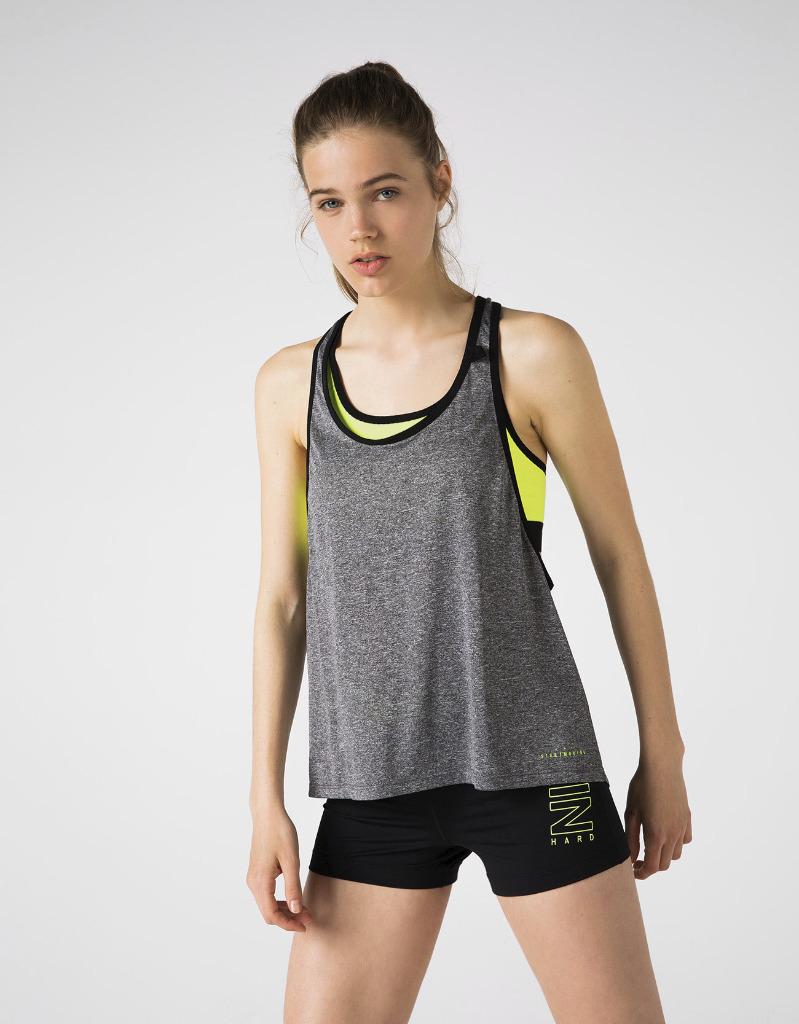 Grijs sporttop met gele bh van Bershka - Maat XS, Verzenden, Maat 34 (XS) of kleiner, Grijs