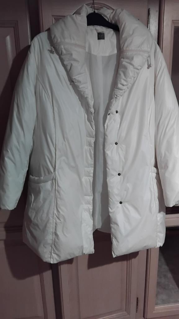 Veste doudoune blanche 3/4 très souple, Taille 42/44 (L), Autre, Enlèvement ou Envoi, Comme neuf