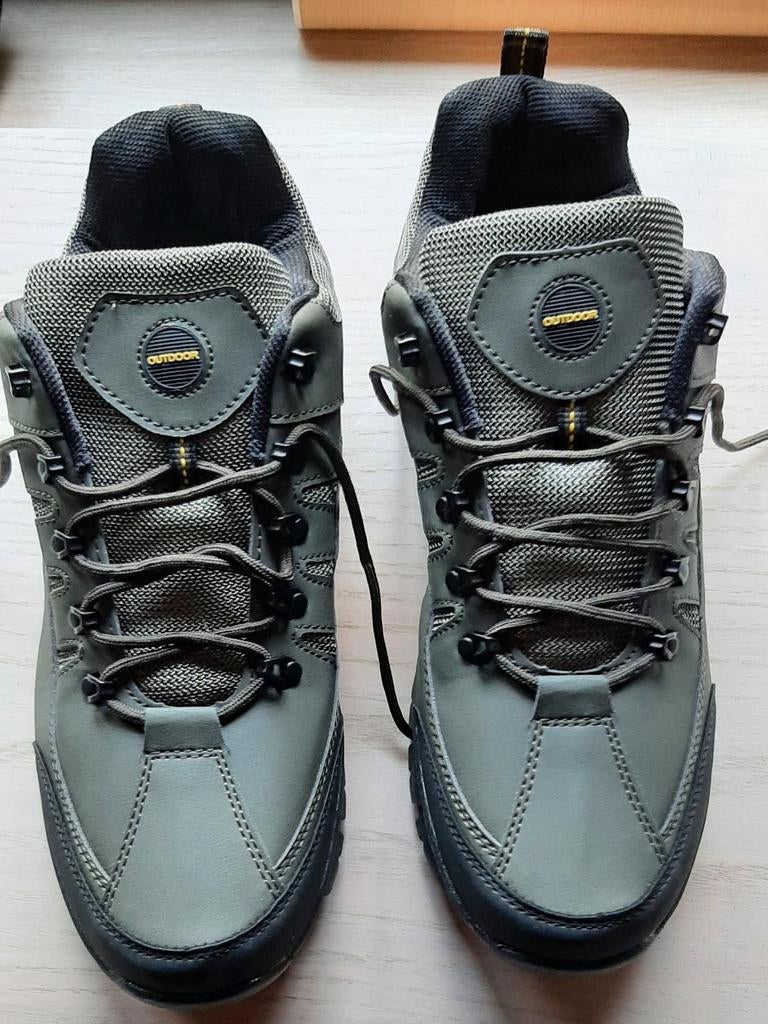 Outdoor wandelschoenen, Verzenden, Zo goed als nieuw