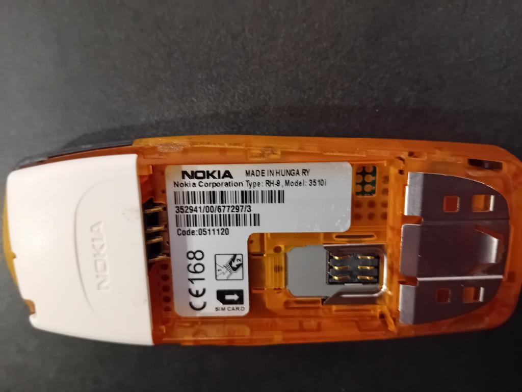 Nokia 3510i blauw-oranje, Telecommunicatie, Ophalen, Gebruikt, Blauw, Fysiek toetsenbord