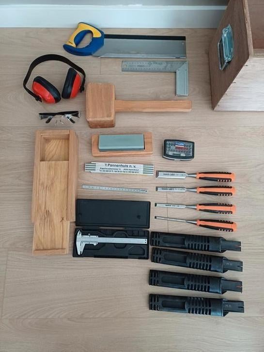 Gereedschap houttechnieken Gitok 2de graad, Ophalen, Zo goed als nieuw