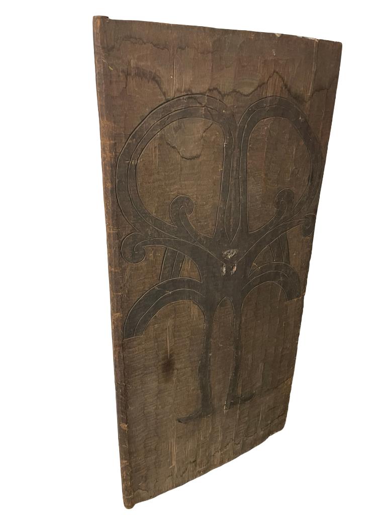 Porte Batak ancienne sculptée – Indonésie – Bois massif, Enlèvement