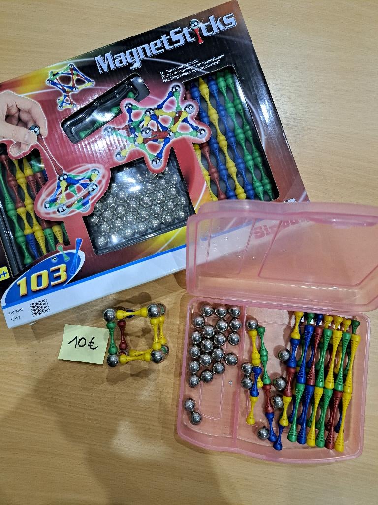 Jeu de construction aimanté - Manuel scolaire math, Enlèvement