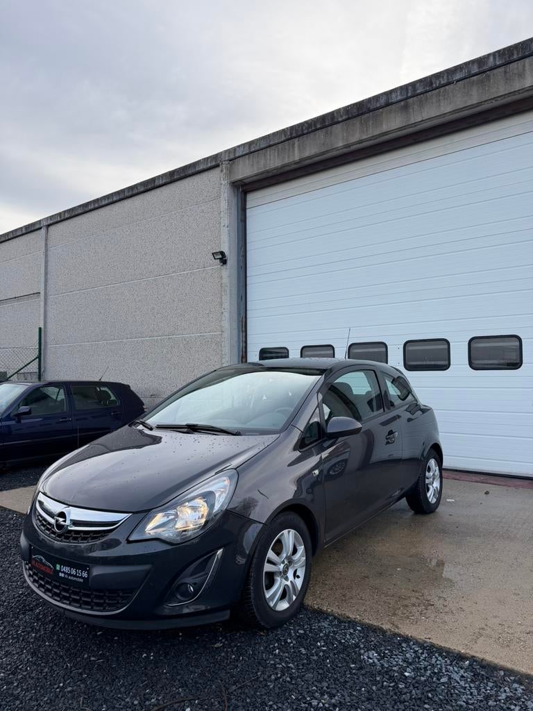 OPEL CORSA 1.2 benzine 63 Kw 2014 Euro5b, Auto's, Voorwielaandrijving, Euro 5, Stof, 63 kW