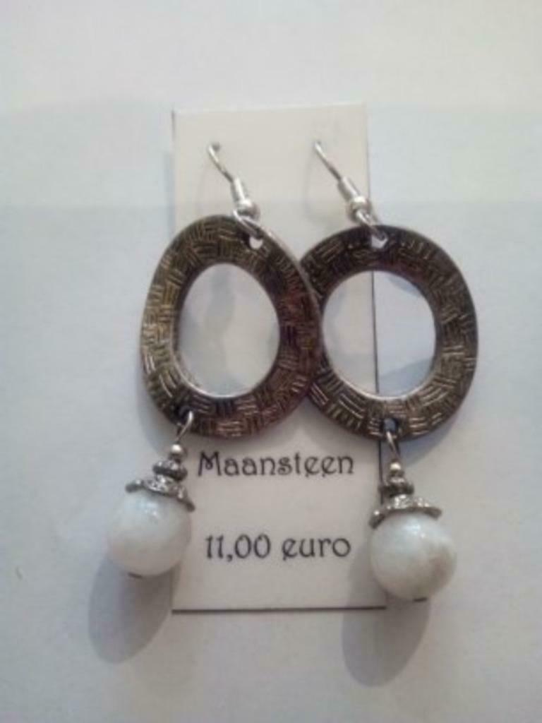 oorbellen maansteen, Ophalen of Verzenden, Nieuw