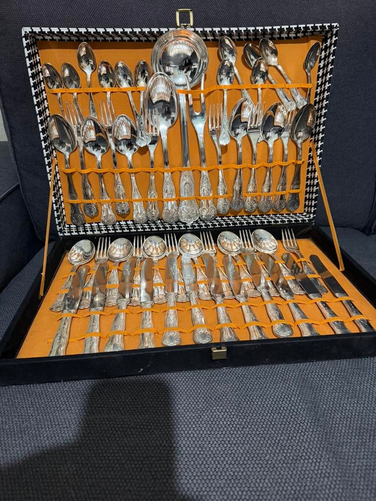 Service de couvert vintage avec sa boite, Enlèvement